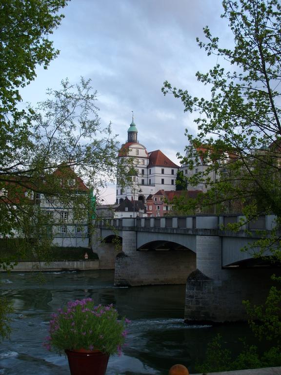 Hotel Am Fluss Neuburg an Der Donau Eksteriør bilde